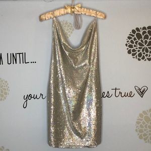 Open-back Sliver Sequence Dress